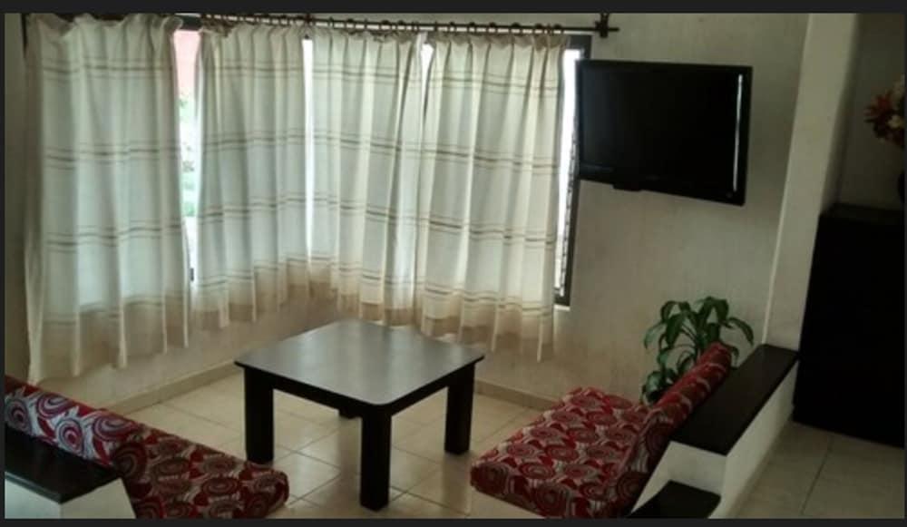 Del Sol Hotel&bungalows Hotel