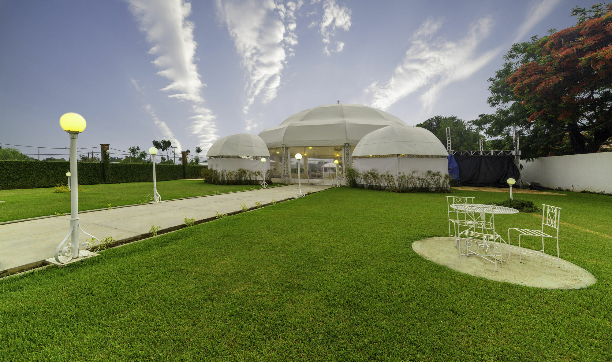 Hotel Del Sol &